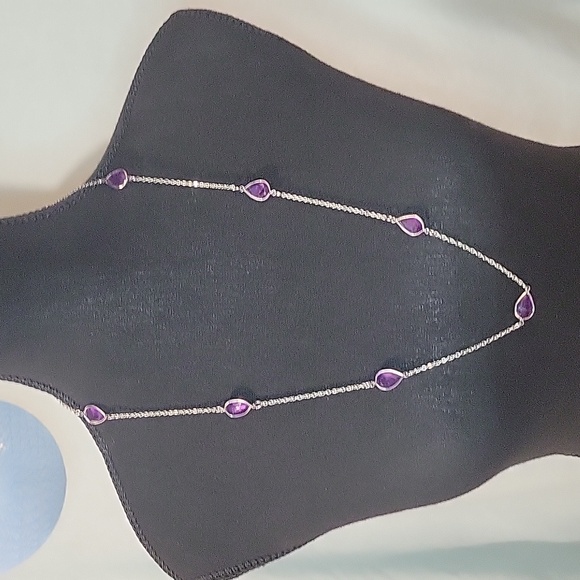 Vintage purple necklace - Picture 1 of 3
